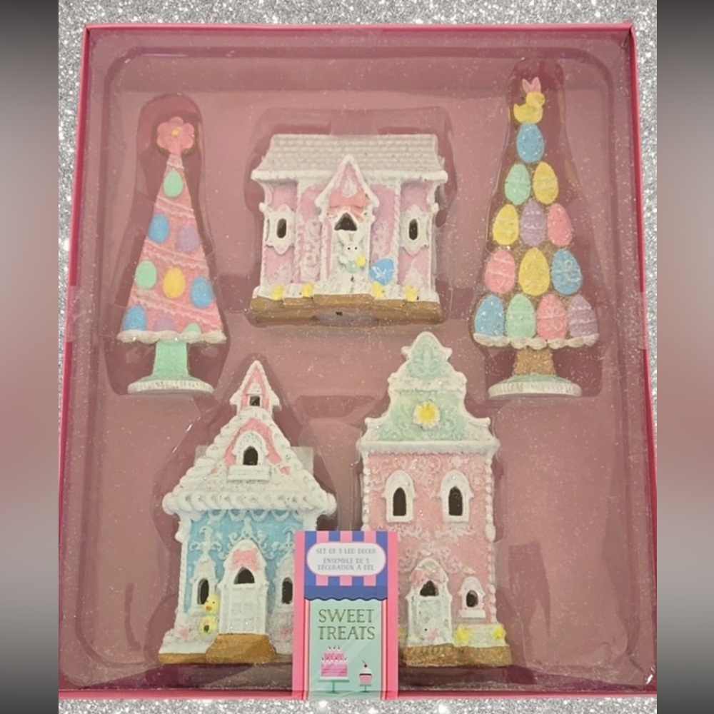 Sweet Treats Gingerbread house Easter Village Set of 5  Pastel Decor new